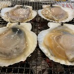 かき焼き ヌマタ - ホタテ４枚