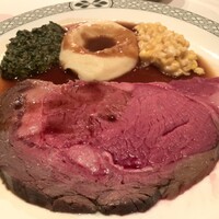 ロウリーズ・ザ・プライムリブ 恵比寿ガーデンプレイス店 - 