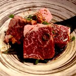 炭火焼肉 肉刺し にく式 - アツはらみ