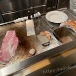 ビューアンドダイニングザスカイ - 黒毛和牛鉄板焼きしゃぶ／帆立貝柱の鉄板焼き