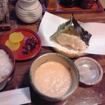 奥丹 - とろろ、精進天ぷら、漬物、ご飯