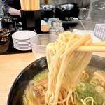 ふうりん 芦屋店 - ストレート細麺