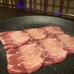 Koshitsu Yakiniku Yozakura - 