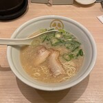 TOKYO豚骨BASE MADE by博多一風堂 - 豚骨ラーメン
