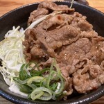 カルビ丼・スン豆腐専門店 三肉屋 - 