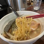 麺や　すする - 