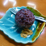 らくがきや - 黒米おはぎ