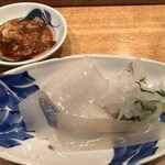 竹ちゃん鮨 - 新鮮なイカに山わさび醤油が最高　つけすぎ注意