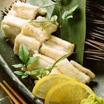 前見屋 - 穴子の白焼き☆人気の一品です！