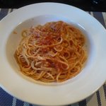 オステリア アルコバレーノ - イタリア産ベーコン玉葱トマトソーススパゲッティ 1000円