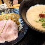 博多豚骨らぁ麺 一絆 - 