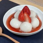 甘味みつや - 季節限定/いちごみつ白玉