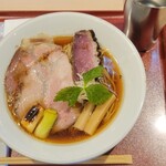 燃えよ麺助 - 美味いですよ