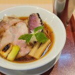 燃えよ麺助 - ビューです