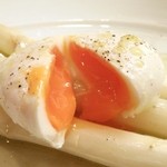 Ristorante Martello - 卵をカットφ(．．)♪