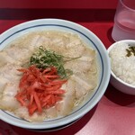 本場博多ラーメン せまかっちゃん - 