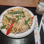 Happy - パッタイ