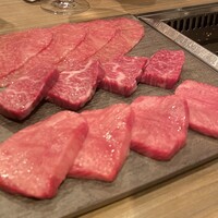 USHIGORO S. NISHIAZABU - 