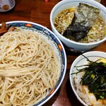 奈つやの中華そば - 奈つやのもちもち雲呑味玉つけそば(茹で前210g) 1300円、大盛り不可、味玉ニラダレぶっかけごはん 250円