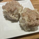 TSUKI to SHUMAI - シュウマイ。