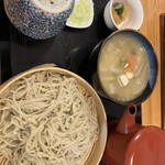 Teuchi Soba Wa No Sato - けんちん蕎麦650円、大盛200円　合計850円