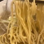 珍来総本店 - 麺リフト