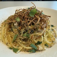 Trattoria Tabule - 鶏肉とマッシュルームのザータルクリームソース
