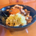 麺や みなと - べっこう卵丼