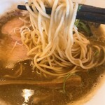 麺や みなと - 煮干しそば 麺アップ