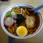 更科食堂 - ラーメン（550円）