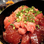 Sakura - ヅケ丼！酔っぱらいで食べるのはもったいない！ぜひ素面で食べてほしい逸品です。