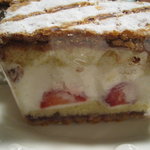 スィーツ ファクトリー ナカタ - いちごのミルフィーユ