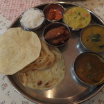 南印度ダイニング - ベジタリアンミールス