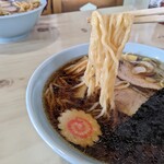 梶屋 - 中細の縮れ麺♪