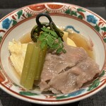 奈良 而今 - 焚き合わせ　大和牛,筍(高の原)湯葉,ふき,蕨