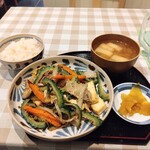 南島居酒屋 kafu - ゴーヤチャンプル定食￥900