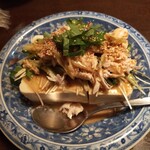 弥助 - 鶏ササミのせゴマだれ冷や奴