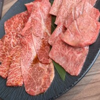 焼肉うしごろ 新宿三丁目店 - 