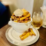 DE FRITES STAAN - 