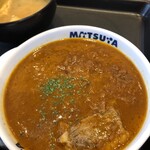 Matsuya - 爽やかなスパイス風味で牛肉の塊がもちもち！ココナッツミルクが甘い！