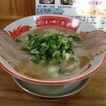 どとんこつ☆幸運軒 - どとんこつラーメン（680円）