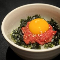ユッケ丼