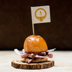 COWMAN STEAK CLUB - COWMAN 特製ミニバーガー