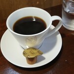 キッチン ブルー グローブ - ホットコーヒーのアップ