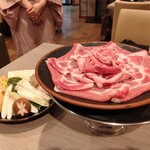 黒豚料理 あぢもり - 黒豚のしゃぶしゃぶ