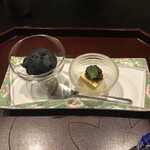 角さん - ◆甘味：竹墨アイス、チーズケーキあんこ