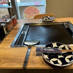 月島もんじゃ・お好み焼き てっぱん - 内観