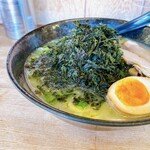 Kiraku - しそが効いたスープに海苔が溶け込んで、最高です。