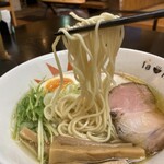 ラーメンにっこう - 日香麺（麵リフト）