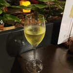 kagurazakarakurettoandofondhufuromathikku - スパークリングワイン
